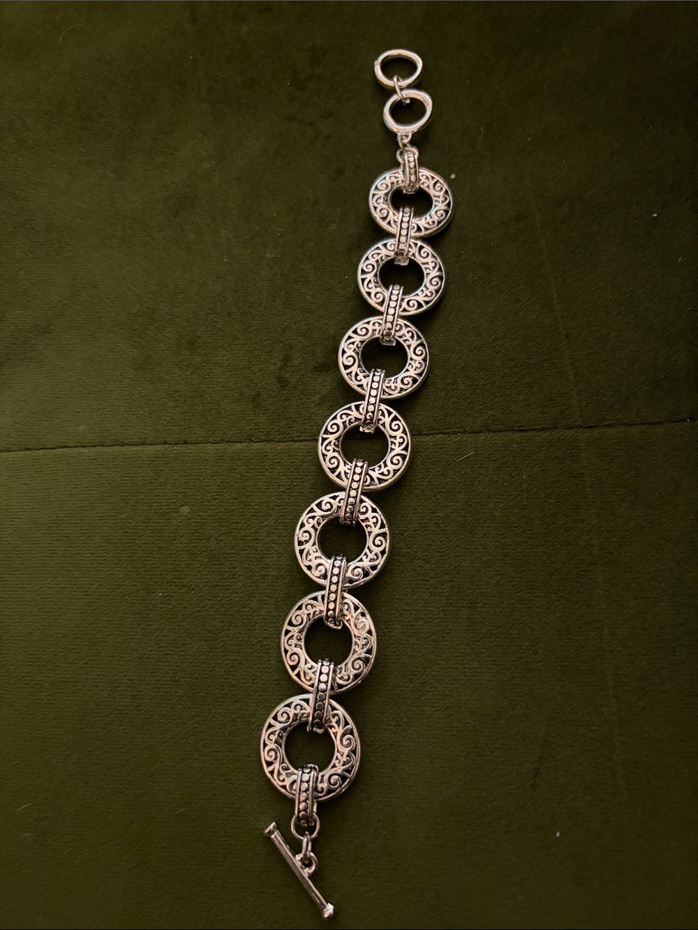 Brighton Retired Central Park link circled  silver-plated bracelet .7.25”